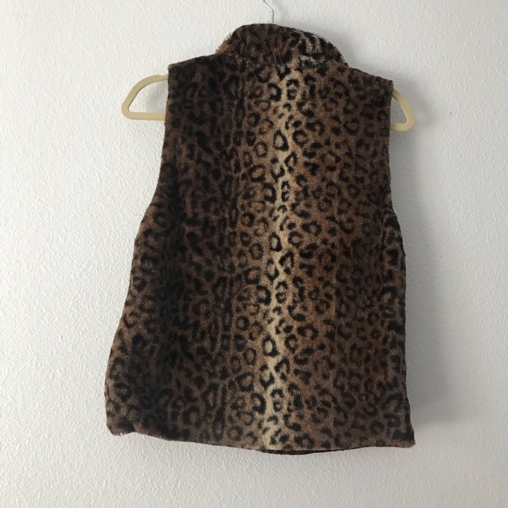 Cejon Women’s Small Vest Cheetah Print Faux Fur - Picture 6 of 7